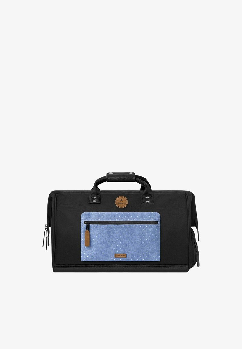 Sac de sport noir avec une poche avant à pois bleus, des accents en cuir, une poignée supérieure et des fermetures éclair. Tissu robuste et design structuré.