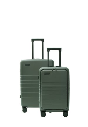 Eternitive ETERNITIVE SUITCASE SET S, M E3 PRO VOLUME UNISEX - Kofferset - olive