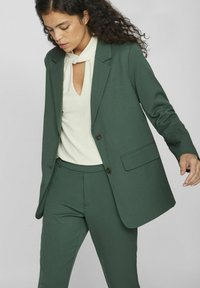 VILA LOOSE FIT - Blazer - pineneedle