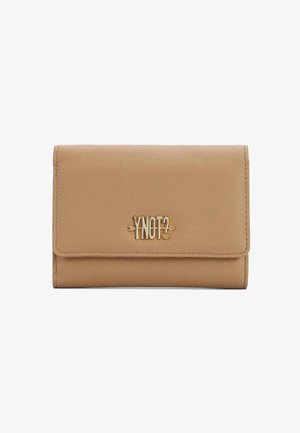 Y Not? Portafoglio - sabbia