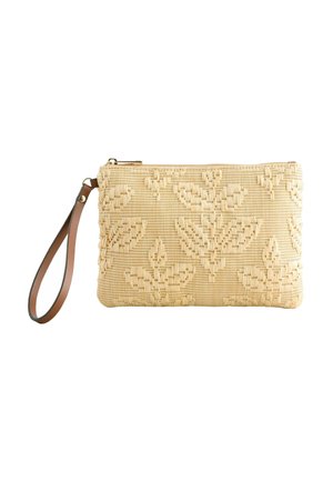 Béžová tkaná kabelka s kvetinovým vzorom a hnedým koženým remienkom na zápästie, obdĺžnikový tvar so zipsovým zatváraním hore.