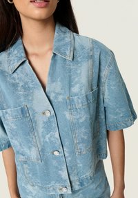 Soaked in Luxury SLALTEA  - Camicia - fuzzy blue denim