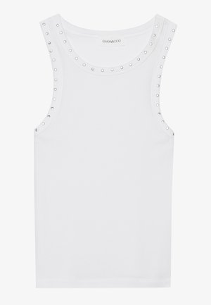 Débardeur sans manches blanc en coton, avec un col rond orné de clous en argent sur les épaules pour un détail supplémentaire.