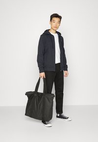 Lacoste PLUS - Camisola com fecho - lightning chine/nave