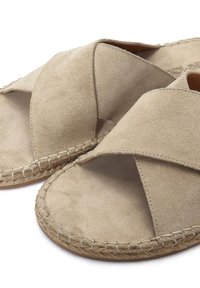 Derimod Mules - beige