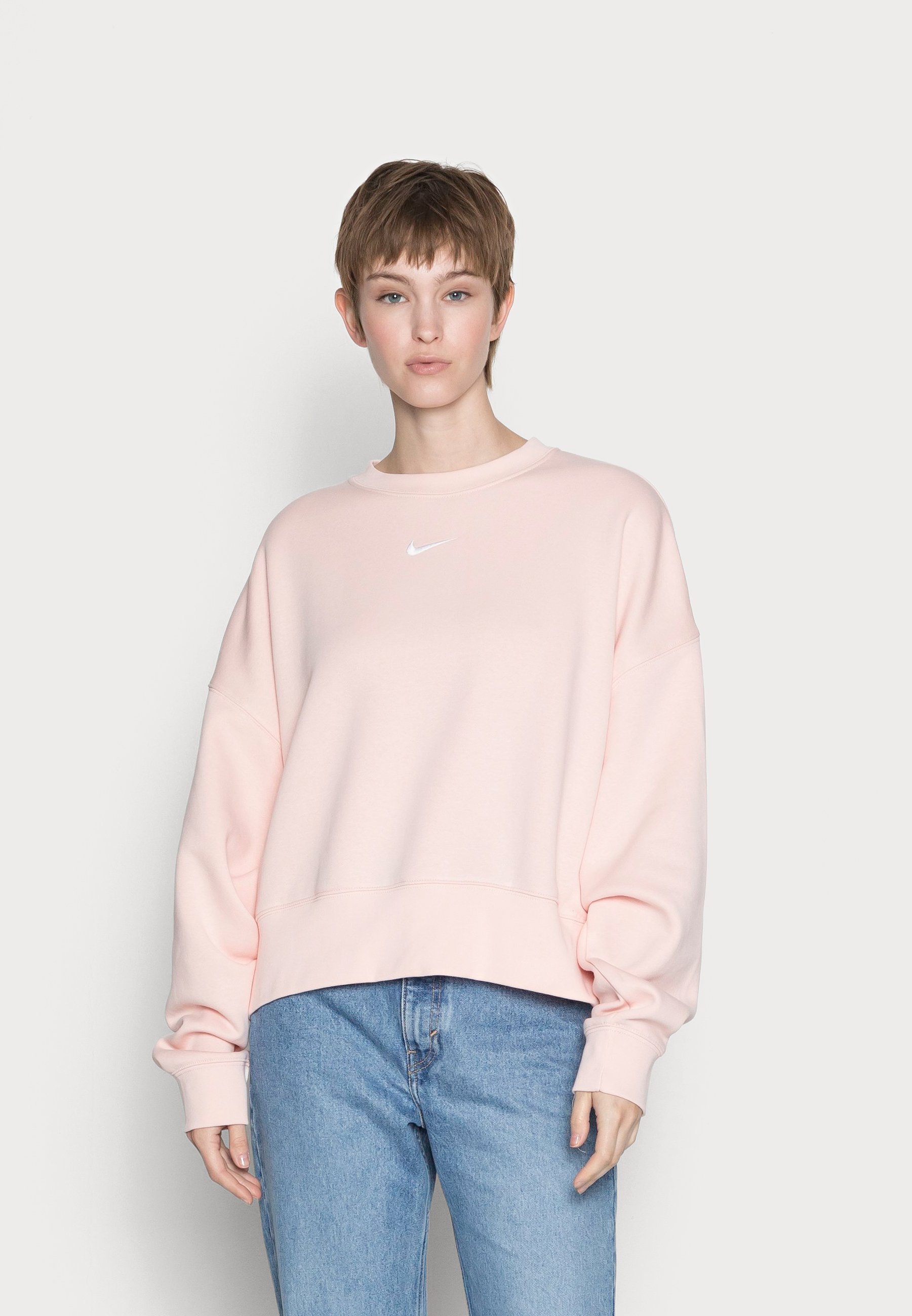 coral nike sweatshirt