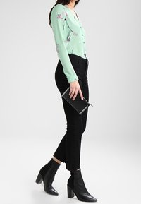 Vero Moda Bluse - green