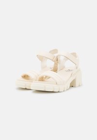 XTI Sandals - off-white