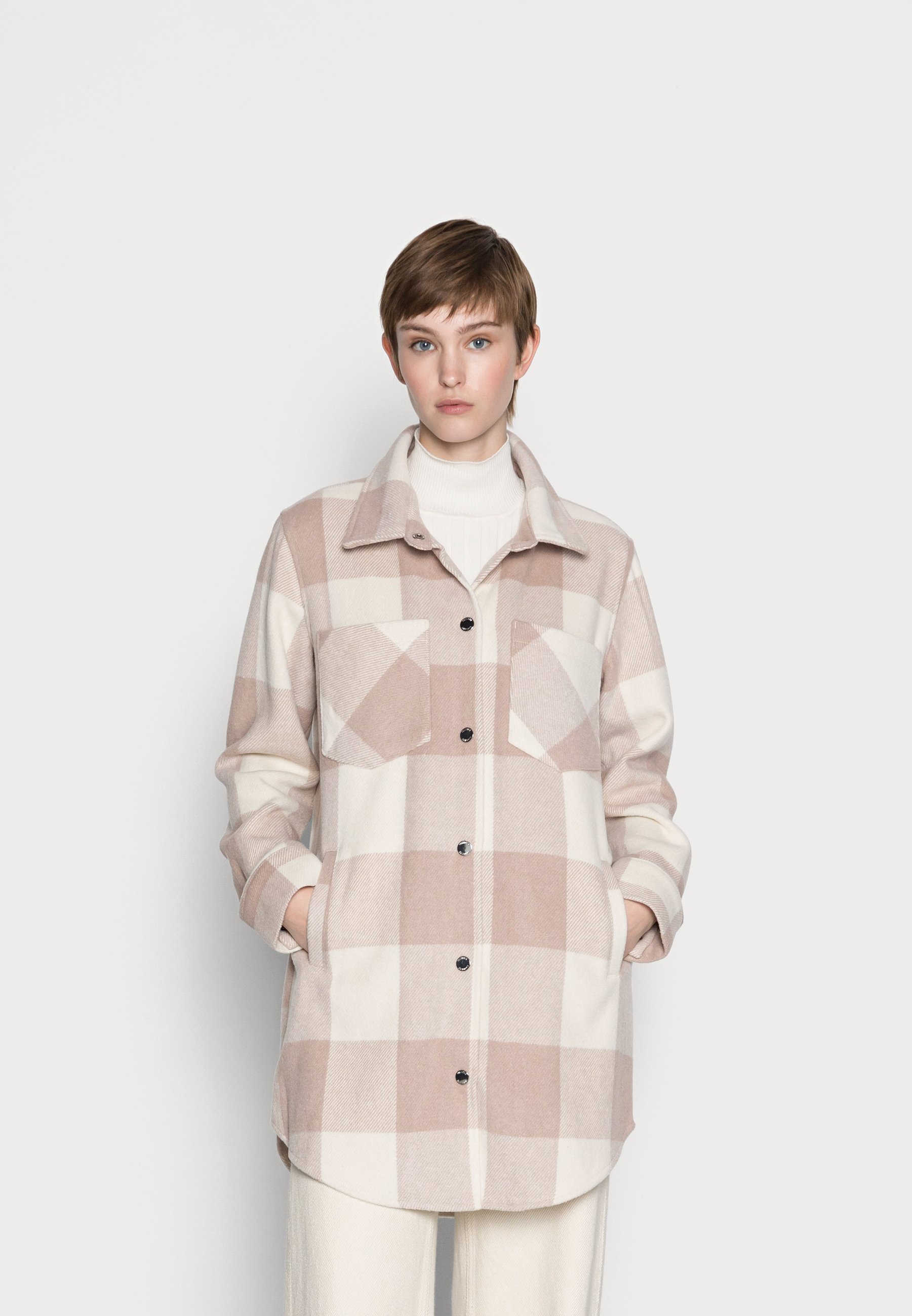 hollister plaid coat