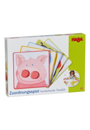 Kinderspiel zum Zuordnen mit bunten Tierkarten, darunter ein Schwein, entworfen für Kinder ab 1½ Jahren von HABA.