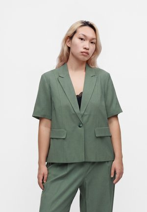 Vero Moda Curve VMCMALA - Blejzer - laurel wreath