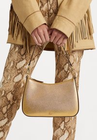 CROSSHATCH LEATHER MEDIUM DANNI BAG - Käsilaukku - gold-coloured