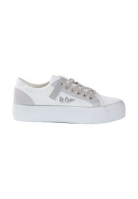 Lee Cooper TRAMPKI - Baskets basses - white