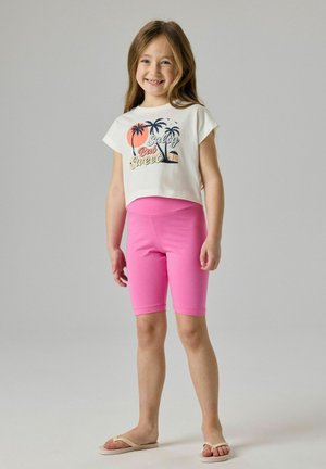 Name it, Shorts - strawberry moon