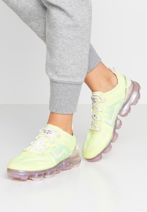 Matalavartiset tennarit - green