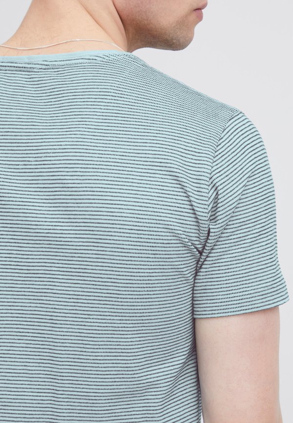 IDLUPKO - Print T-shirt4