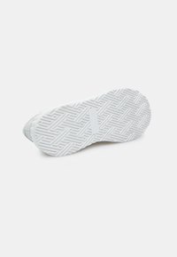 Bata Treniņu apavi - grigio