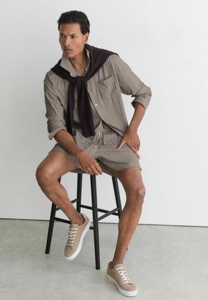 Reiss, REISS - Sneaker low - light taupe brown