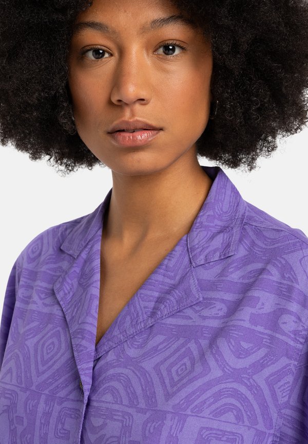 Button-down blouse - pmg3