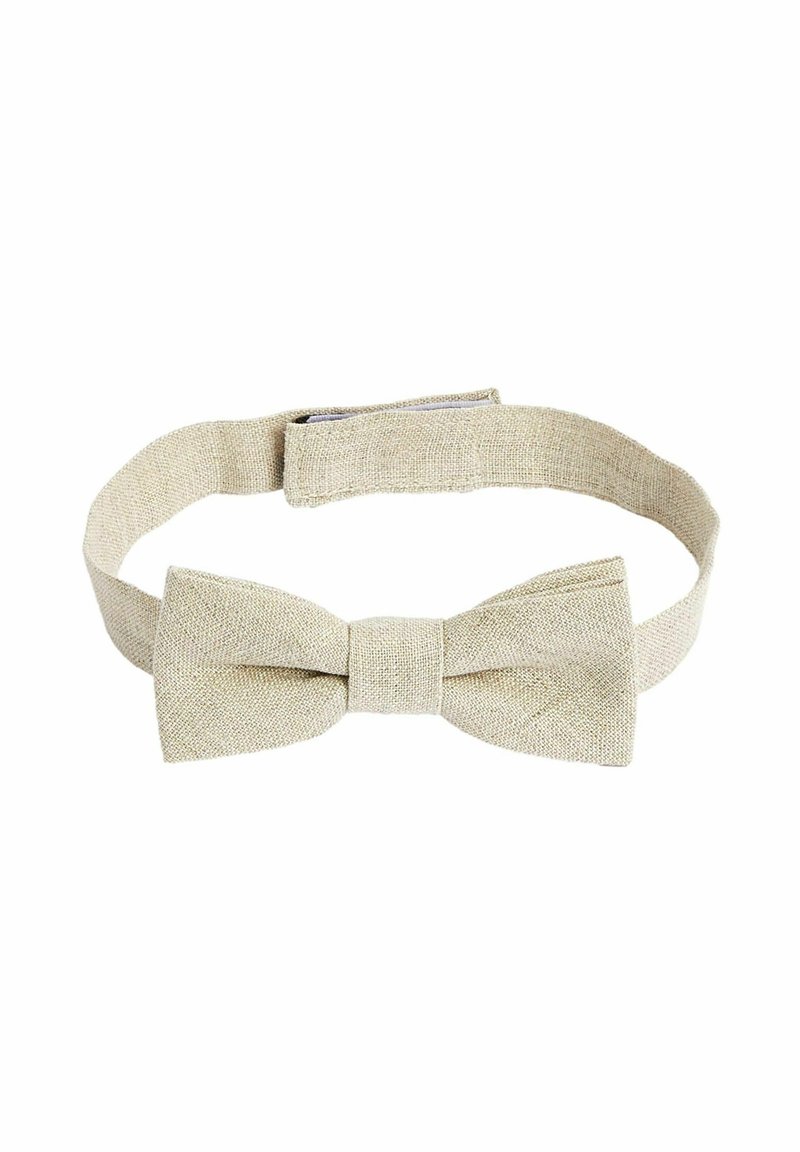Papillon in lino beige con finitura testurizzata e cinturino regolabile coordinato. La forma del papillon è tradizionale, con un dettaglio a nodo centrale.