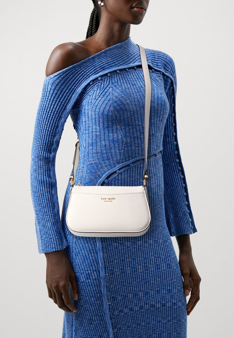 kate spade new york BLEECKER SAFFIANO SMALL CROSSBODY - Borsa a tracolla - cream