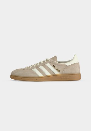 adidas Handball Spezial 'Beige Gum' (2026) — foto 2