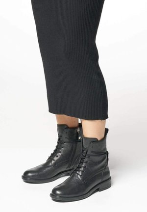 CATRIA - Veterboots - noir