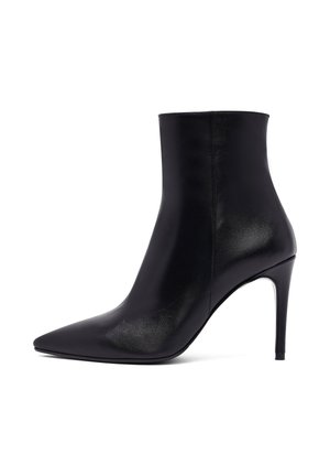 Bottines à talons hauts - black