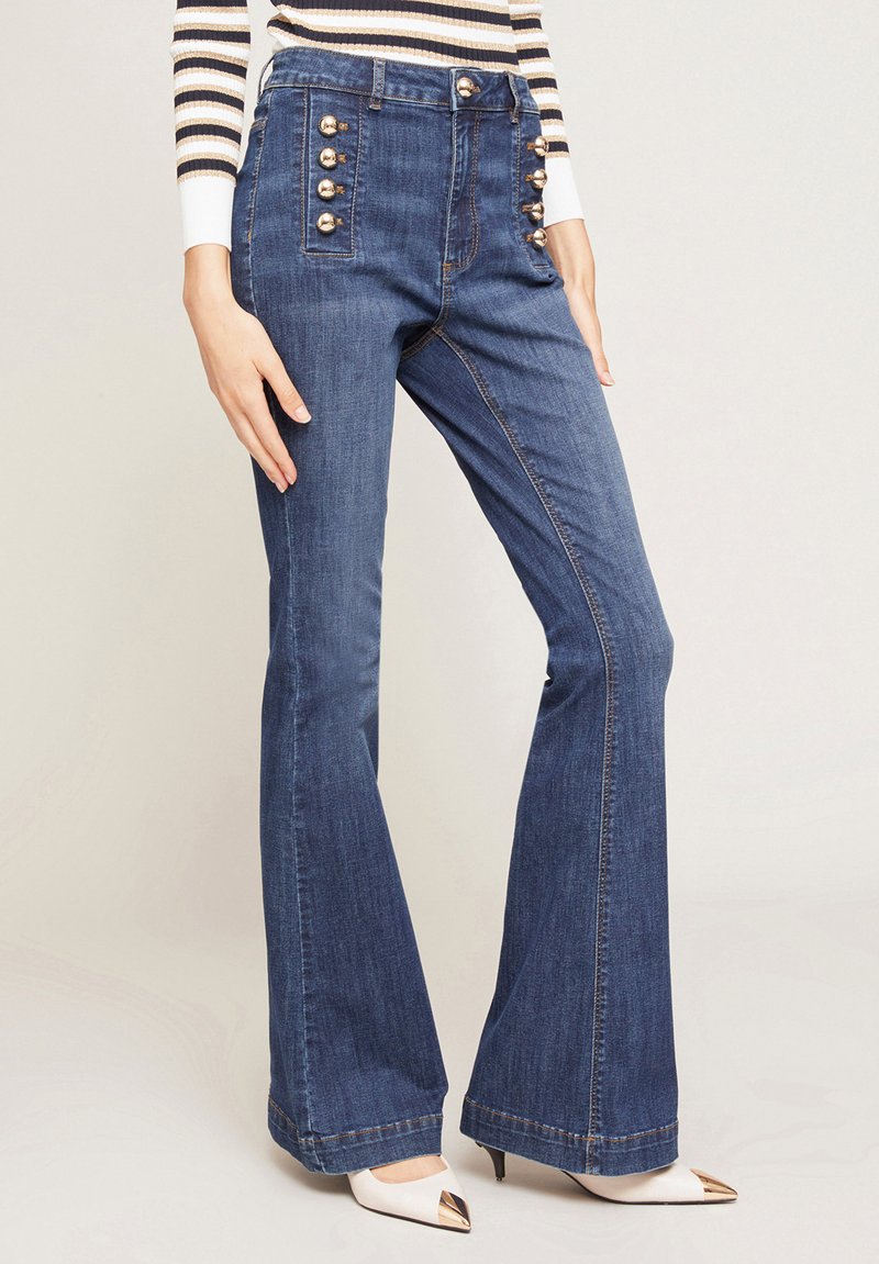 Jean Bootcut Avec Détails Diamants Wanli - Taille 28 (M) - Occasion Très Bon état