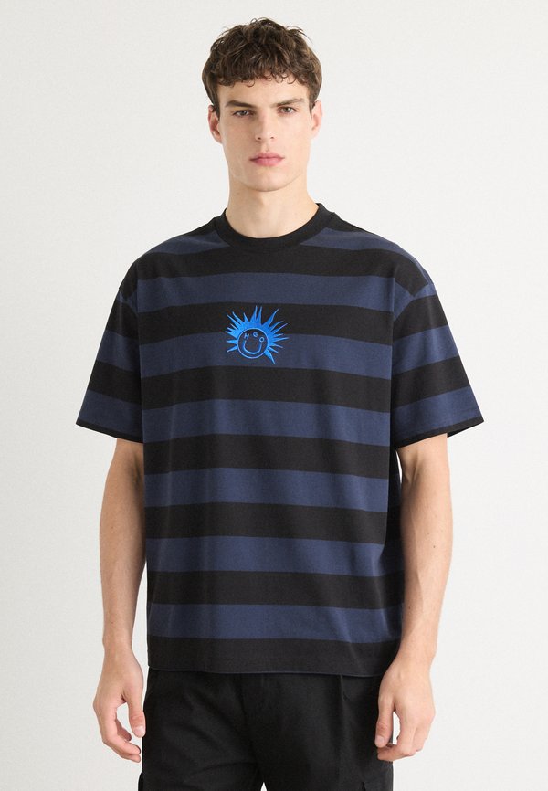 NISITE - Print T-shirt