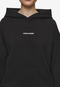 Pegador CLARITA - Sportinis megztinis - black/white