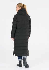 North Bend STEPPMANTEL - Talvitakki - black
