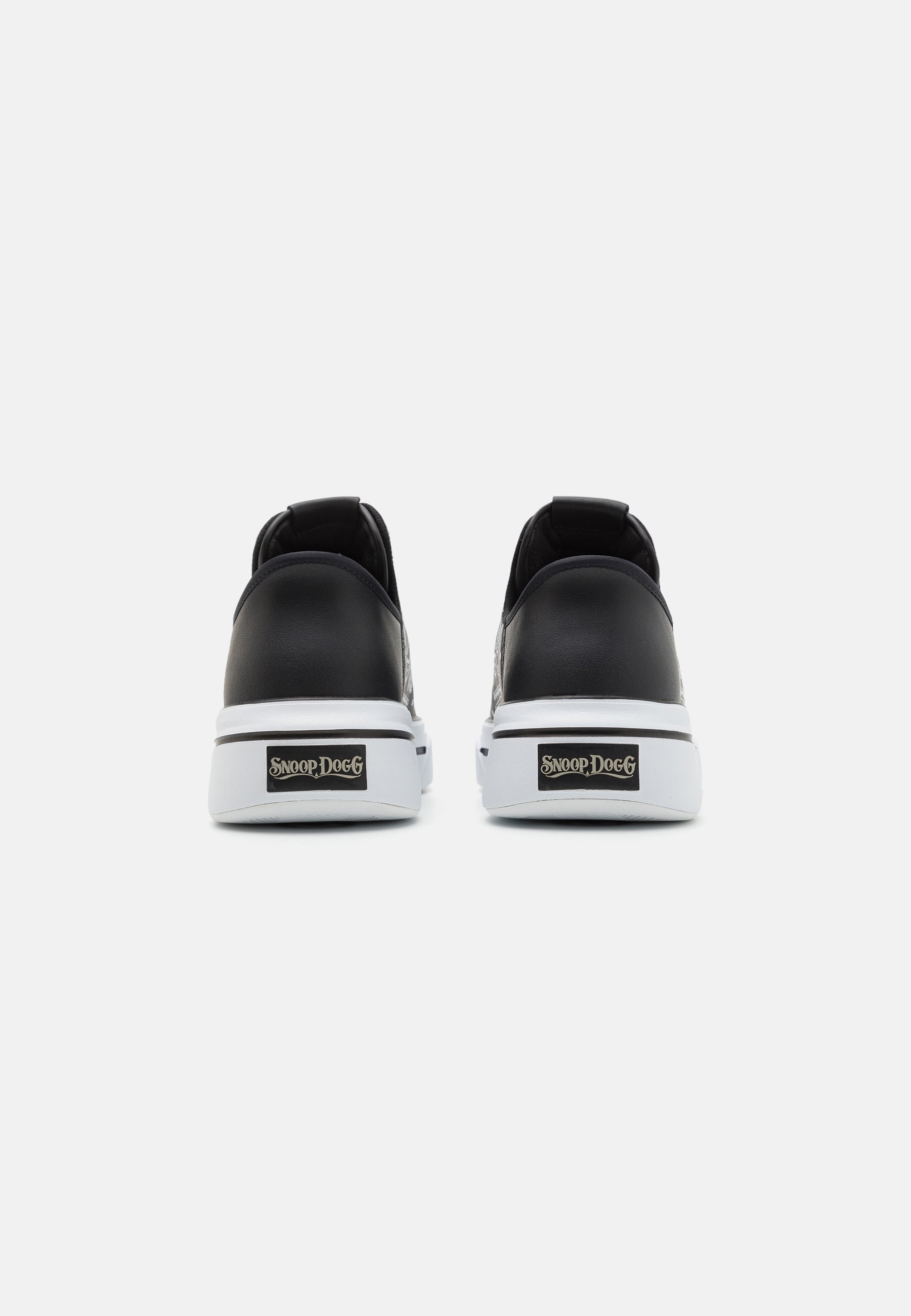 Skechers SNOOP ONE - Sneakers low - black/white/negru - Zalando.ro