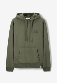 Olijfgroene hoodie met een voorzak in kangoeroe-stijl, een capuchon met trekkers, ribbelmanchetten en -zoom, en een klein geborduurd logo op de linkerborst.