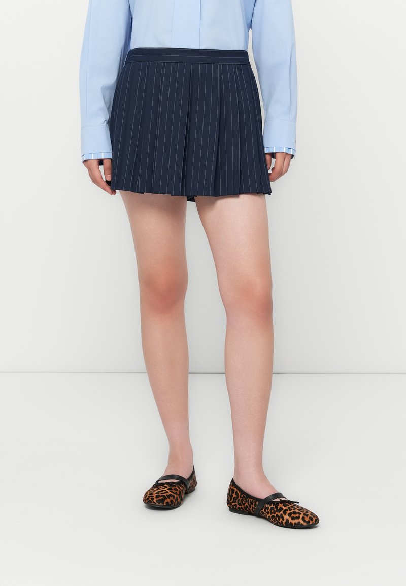 Maje Shorts donkerblauw Maje Shorts donkerblauw