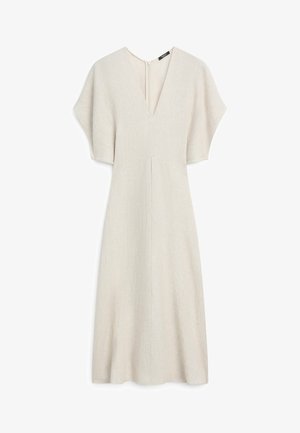 Beiges Midikleid mit kurzen, weiten Ärmeln, V-Ausschnitt, taillierter Passform und leicht ausgestelltem Rock, flach hängend vor schlichtem weißem Hintergrund.