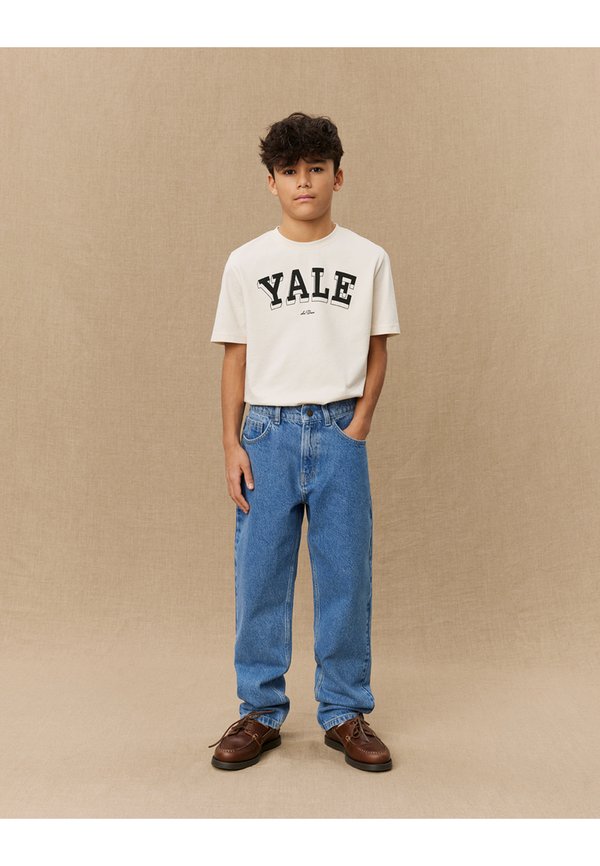 ROI YALE BULLDOG PANTS UNISEX - Straight leg jeans - medium indigo wash