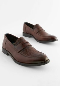 Next EMBOSSED LOAFERS - Elegantné našuchovačky - brown