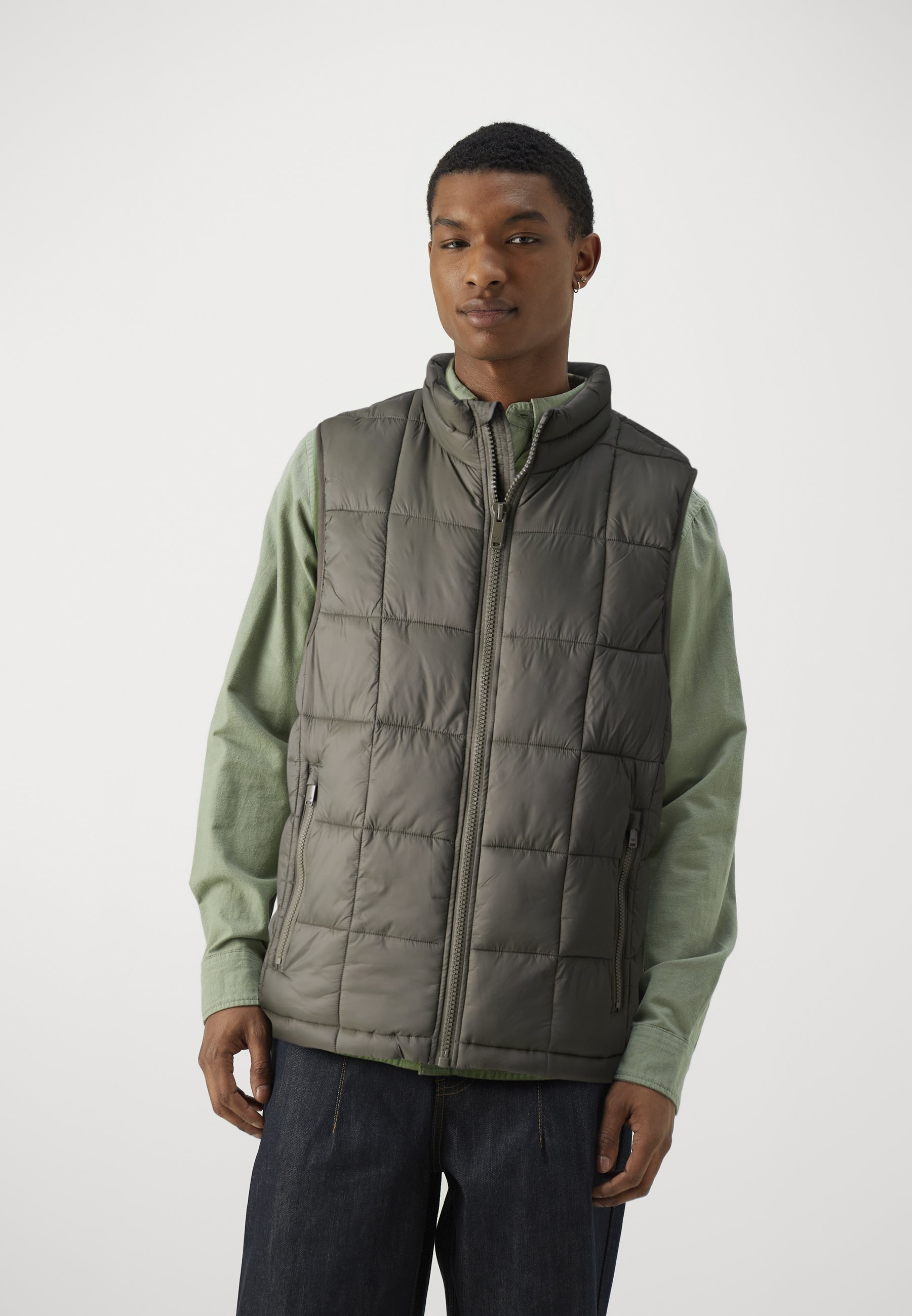 DOCKERS LIGHTWEIGHT QUILTED VEST Waistcoat army green/olive