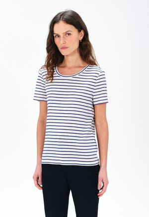 Gestreiftes T-Shirt aus weichem Stoff, mit blauen Streifen auf einem cremefarbenen Hintergrund, runder Ausschnitt und kurzen Ärmeln, in leicht taillierter Form.