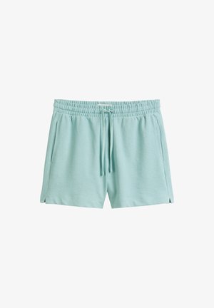 Jasnoniebieskie szorty wykonane z miękkiej, teksturowanej tkaniny. Posiadają elastyczny pasek w talii z troczkiem, boczne kieszenie oraz małe rozcięcia na dół.