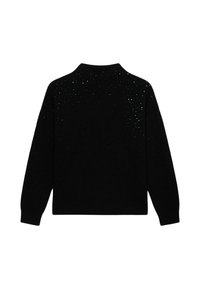 Czarny sweter z wysokim kołnierzem, z teksturowanym wzorem małych wycięć oraz subtelnymi świetlistymi akcentami w całej powierzchni. Długie rękawy.