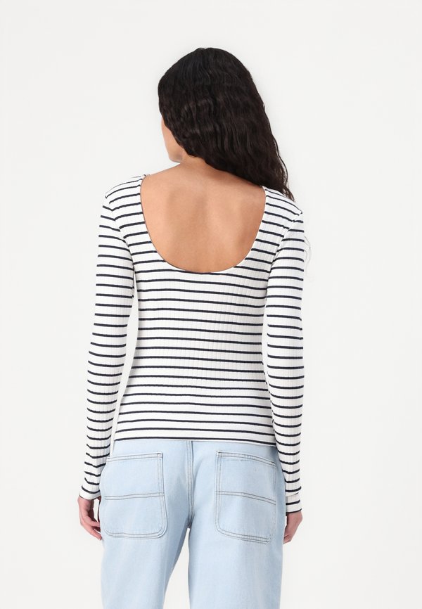 VMSEA - Long sleeved top4