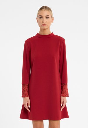 CENEA - Robe de jour - rot