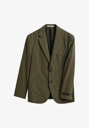 Blazer vert olive à fines rayures, col cranté, fermeture à deux boutons, poches plaquées devant et doublure noire.