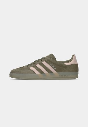 adidas gazelle silver green womens adidas Gazelle ADV Shoes