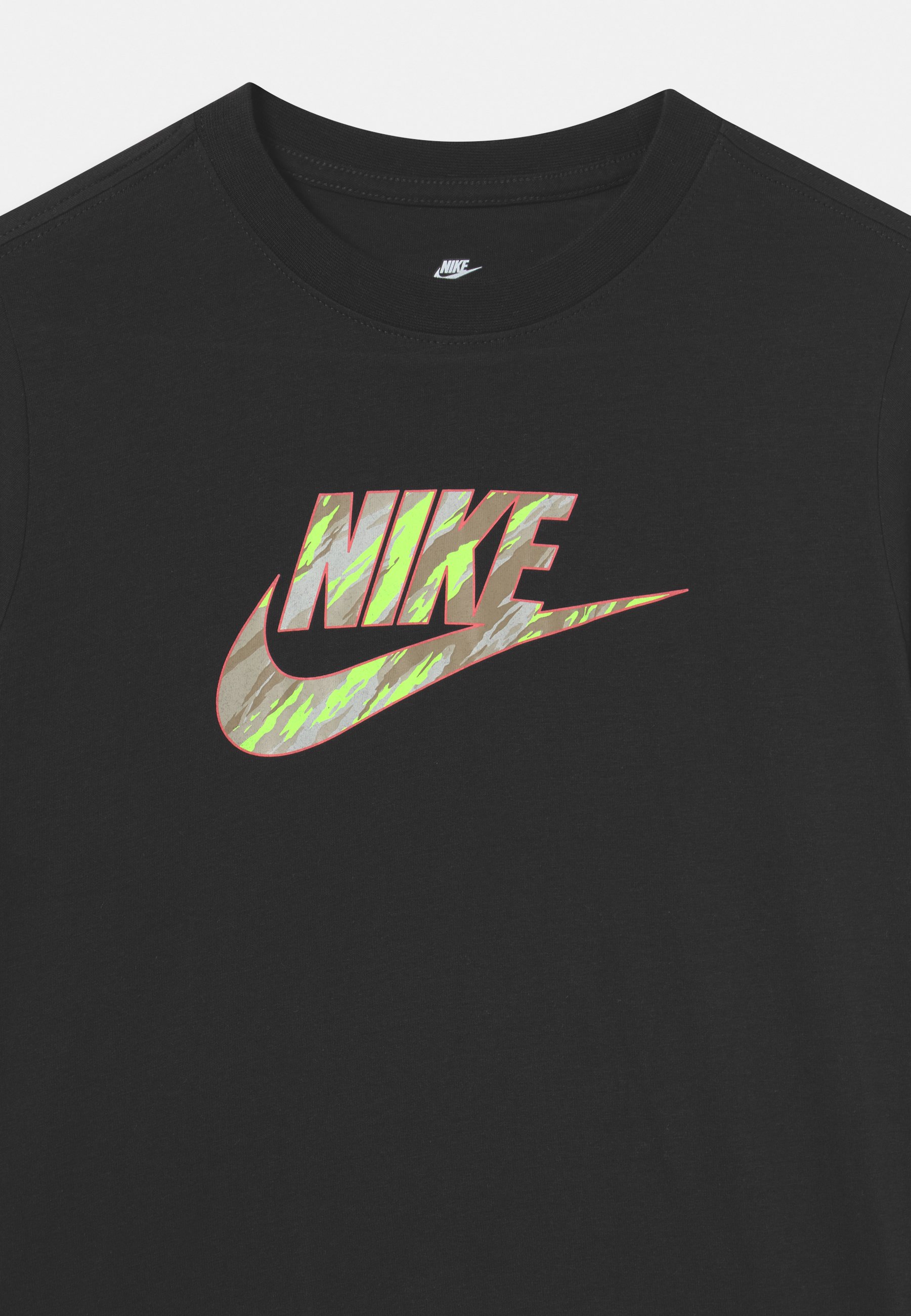 Nike Sportswear TEE CAMO FUTURA - T 