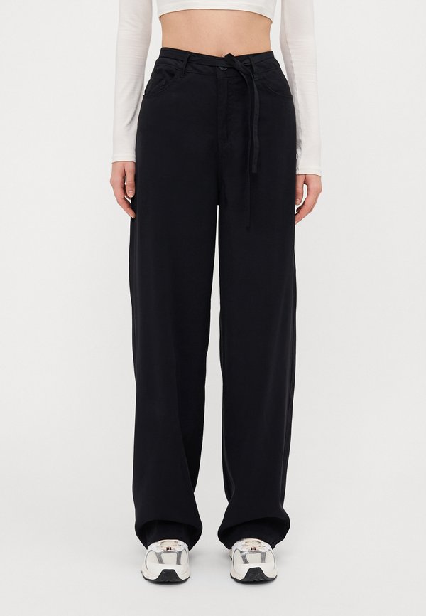 ONLBLEECKER ARIS LIFE - Stoffhose