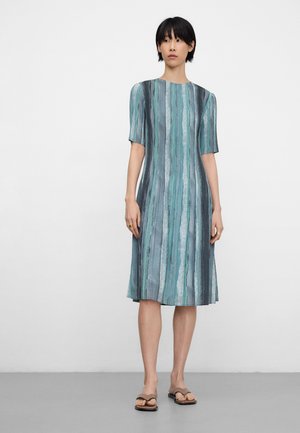 ADOLFO DOMINGUEZ, ADOLFO DOMINGUEZ PRINTED CRINKLE A-LINE DRESS PRINTED CRINKLE A-LINE DRESS, pomarańczowy