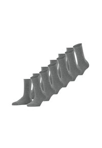 Calcetines de algodón grises dispuestos en una fila escalonada, con un clásico largo de caña y una textura suave, diseñados para la comodidad y la durabilidad.